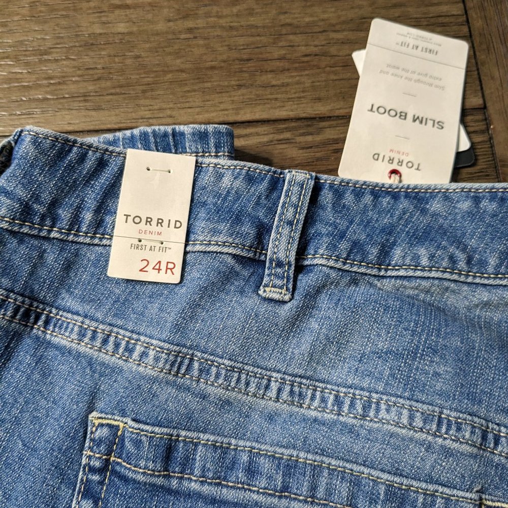 NWT Torrid size 24R Slim Boot Jeans